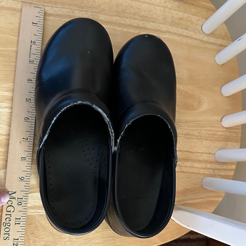 Dansko Black Women's Loafers/clogs size 39 - Picture 3 of 10